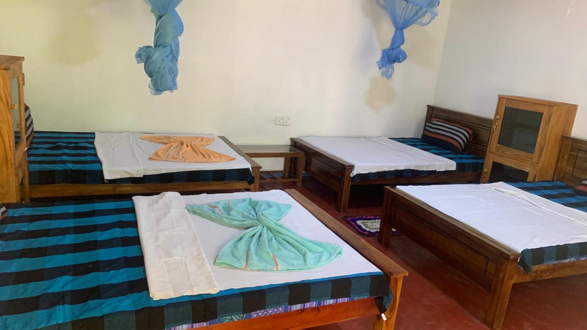 Sigiri Birds Hostel Sigiriya Exterior photo