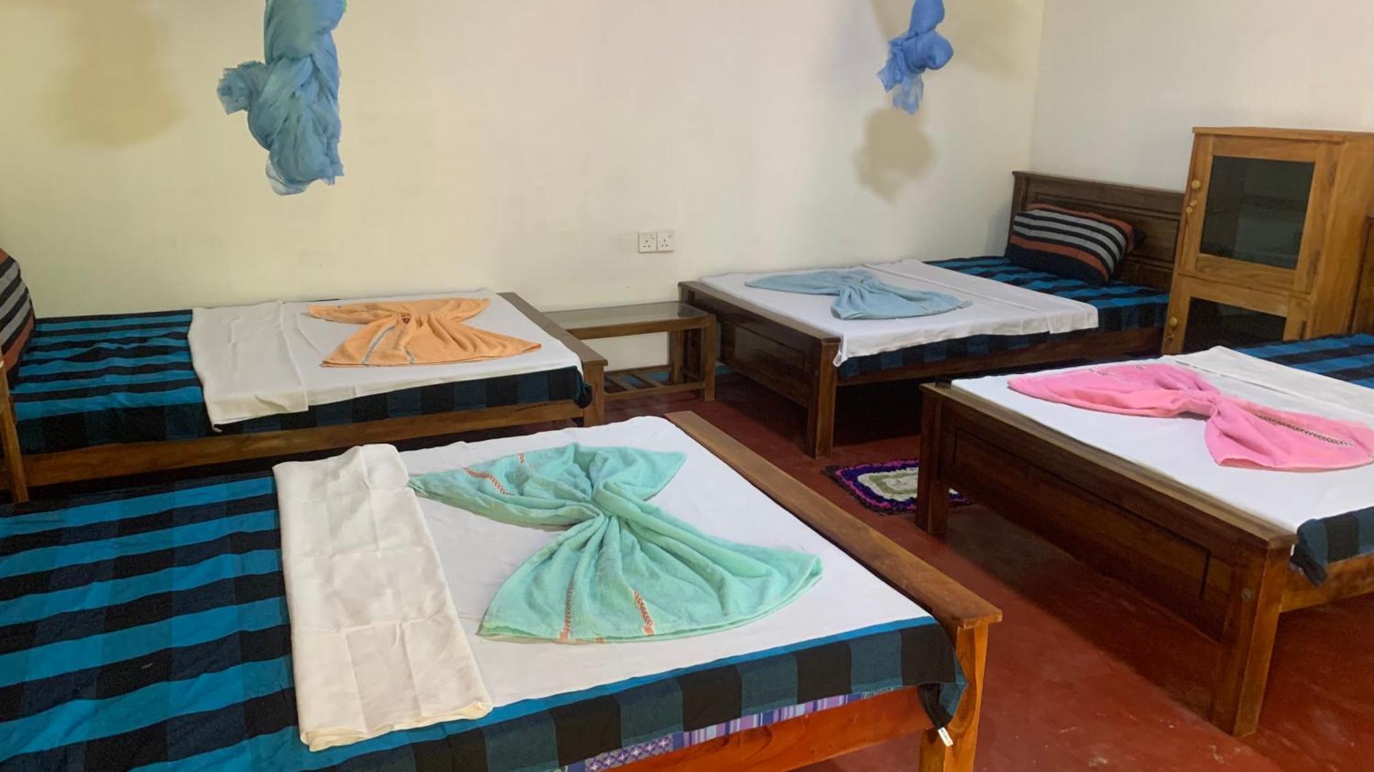 Sigiri Birds Hostel Sigiriya Exterior photo